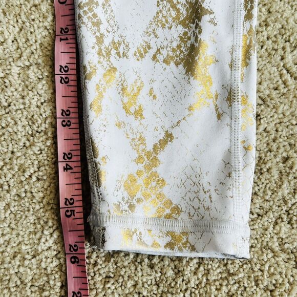 Curves N Combatboots Small White Metallic Gold Snake Reptile Print Leggings Gym - Picture 8 of 9